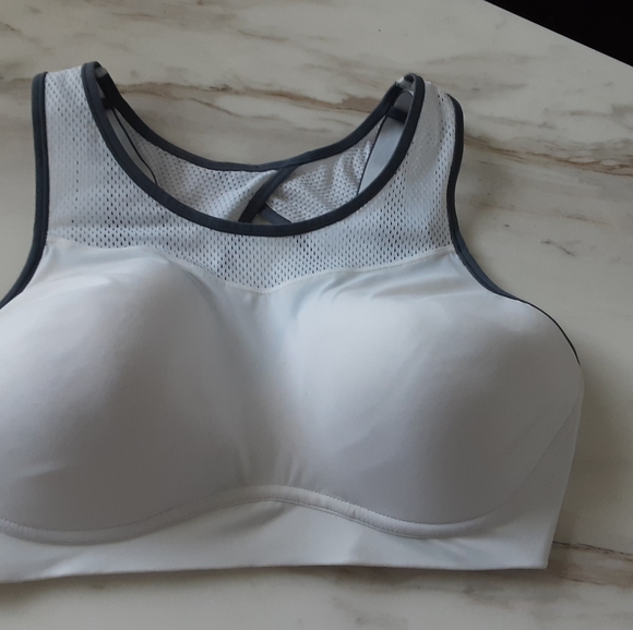 MAIDENFORM Wirefree White Gray Trim High Impact Sports Bra Sz 38D - NWOT - Picture 5 of 9